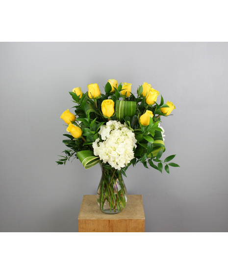 One Dozen Yellow Roses with Hydrangea